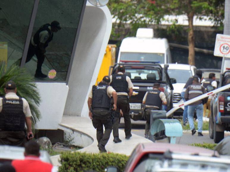 Ecuador declara “conflicto armado interno” tras dos días de terror