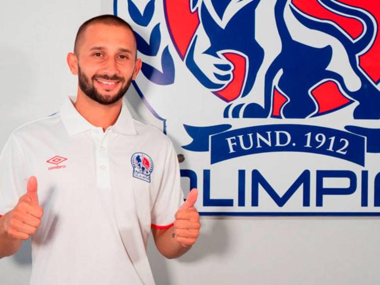 Los fiascos que trajo del extranjero el Olimpia de Pedro Troglio