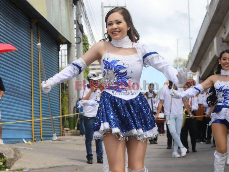 Así lucieron las bellas palillonas del Instituto Moderno (FOTOS)