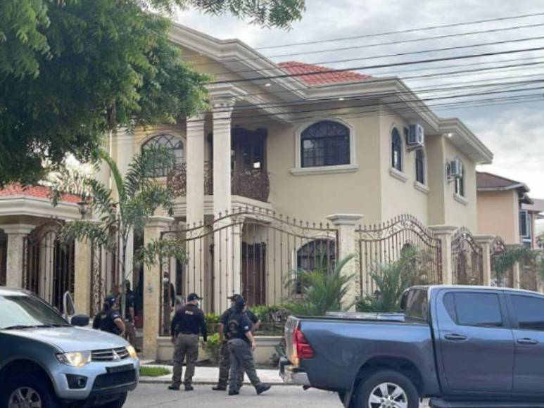 Viviendas, empresa textil y talleres: los bienes incautados a presunto narco en Cortés