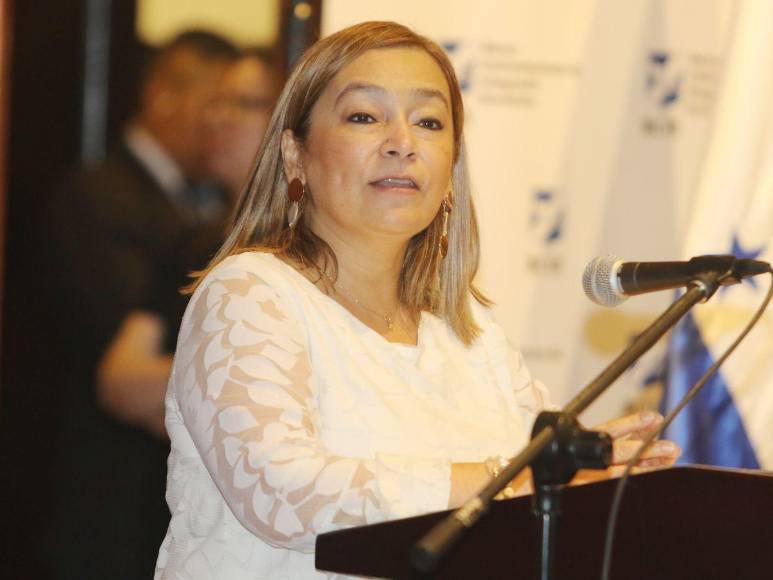 ¿Qué se sabe de la captura de Rocío Tábora, exministra de Finanzas?