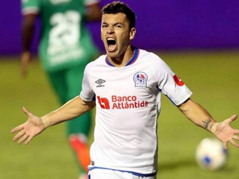 Los fiascos que trajo del extranjero el Olimpia de Pedro Troglio