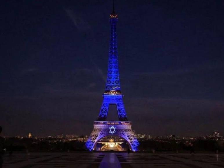 Monumentos famosos de varias ciudades del mundo se iluminan en apoyo a Israel