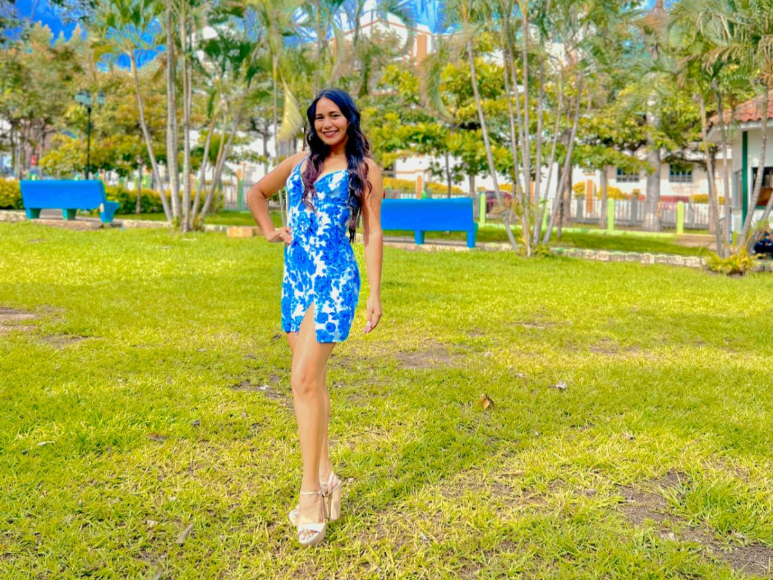 Lisbeth García, estudiante de Medicina que aspira a ser Miss Honduras 2024
