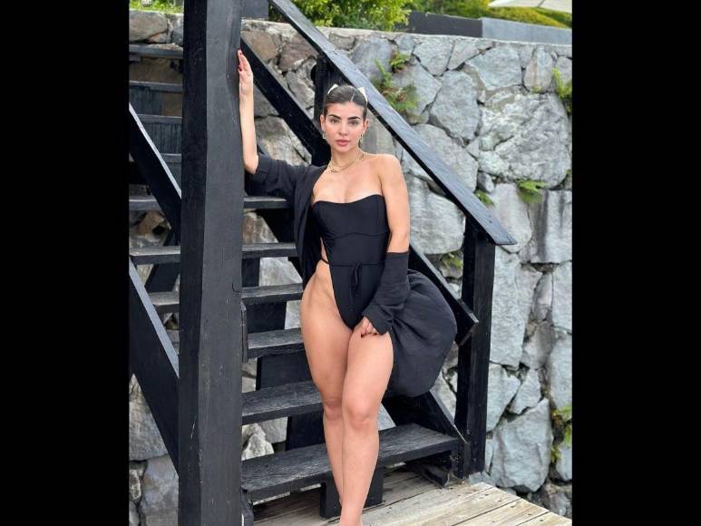 Adriana Hasbún: tiktoker salvadoreña que muestra baile, fitness y humor