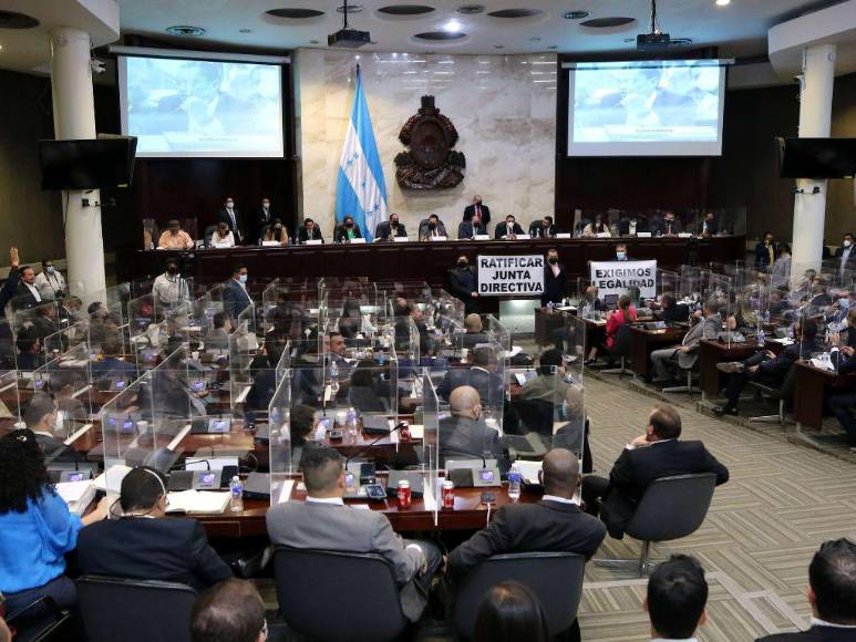 Así es cómo el Congreso Nacional busca revivir el cuestionado Fondo Departamental