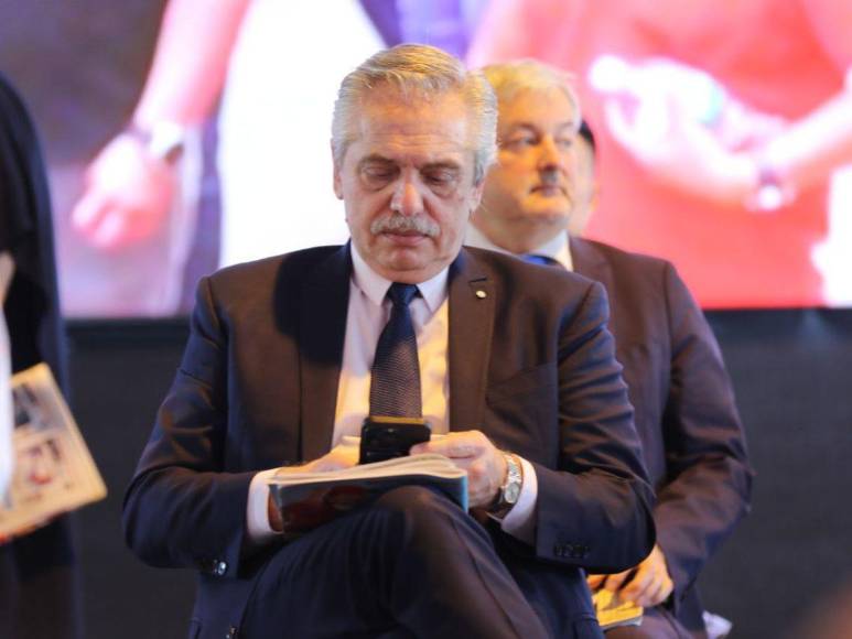 Invitados internacionales presentes en la conmemoración de 15 años del golpe de Estado