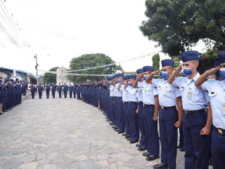 Así fue el sepelio del general de aviación José Enrique Soto Cano en La Paz