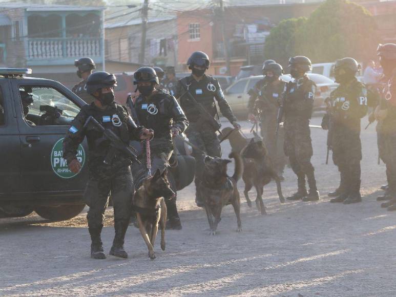 Imágenes de los intensos operativos militares durante el toque de queda en Honduras