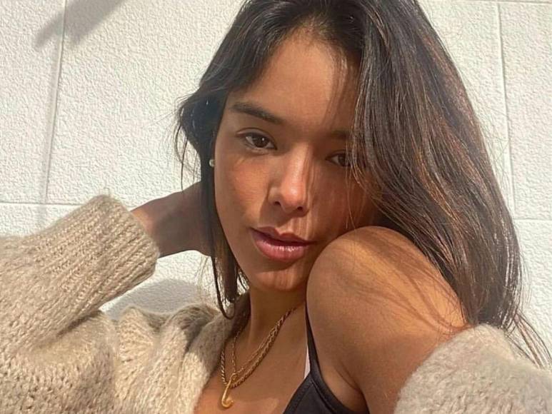 Ella es Julia Puig, la joven abogada que vinculan como la nueva conquista de Gerard Piqué