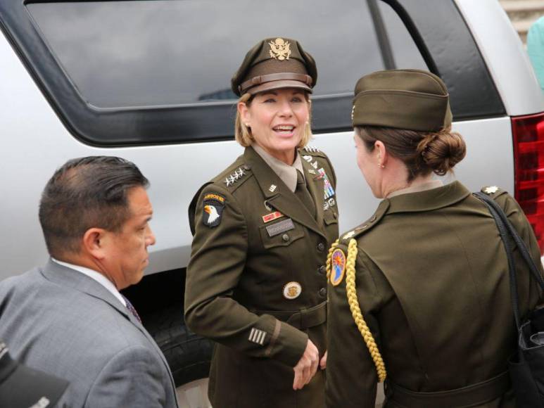 Jefa del Comando Sur de EEUU, Laura Richardson, visita Casa Presidencial