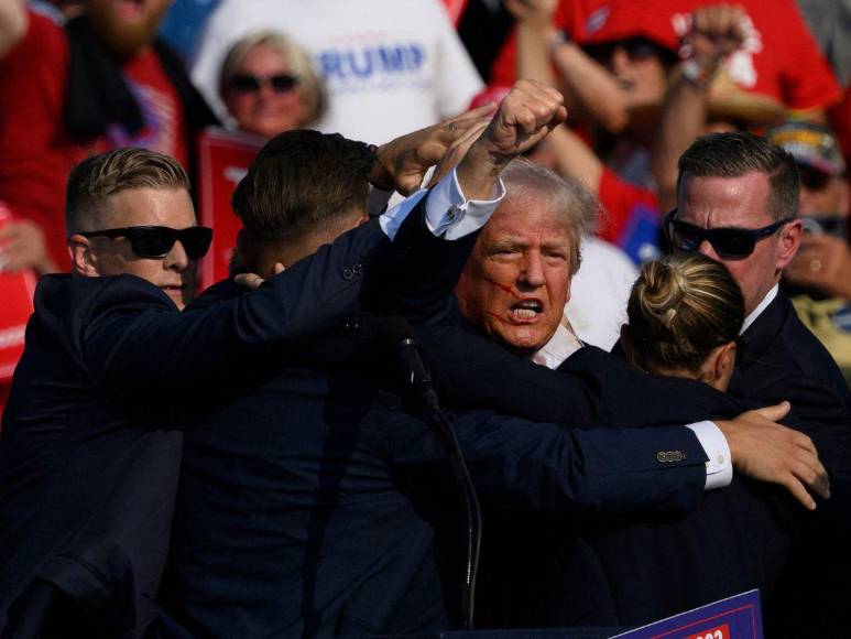 El arma, el edificio del que disparó y la casa del tirador: fotos del atentado de Trump que no has visto