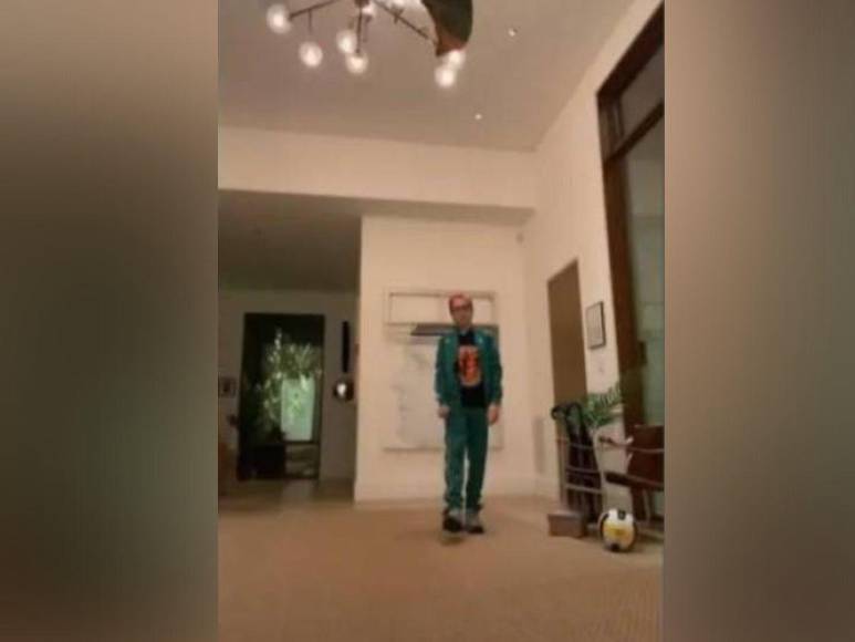 Hijo tiktoker de Ricky Martin muestra su lujosa mansión en Puerto Rico