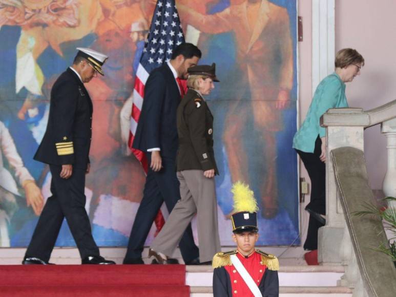 Jefa del Comando Sur de EEUU, Laura Richardson, visita Casa Presidencial