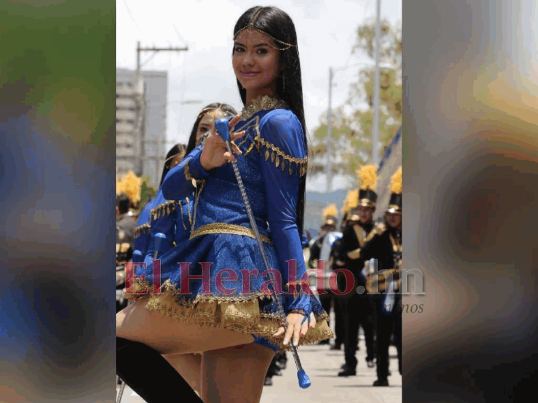 Mía Rodríguez, la bella palillona del Yave Nissi que conquistó los desfiles 2022