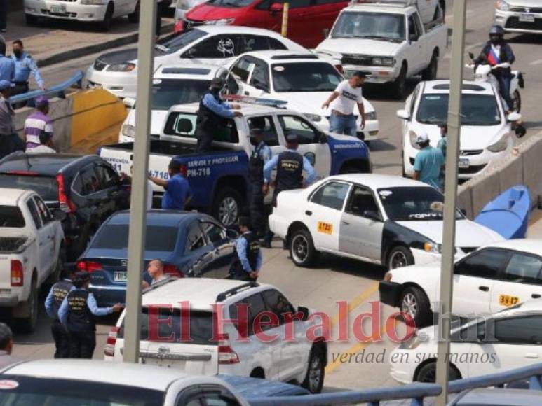 Las 25 imágenes que dejó el paro de transporte en Honduras