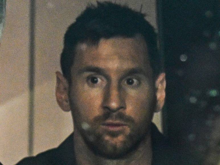El sufrimiento de Messi en la grada durante la derrota del Inter ante el Houston Dynamo