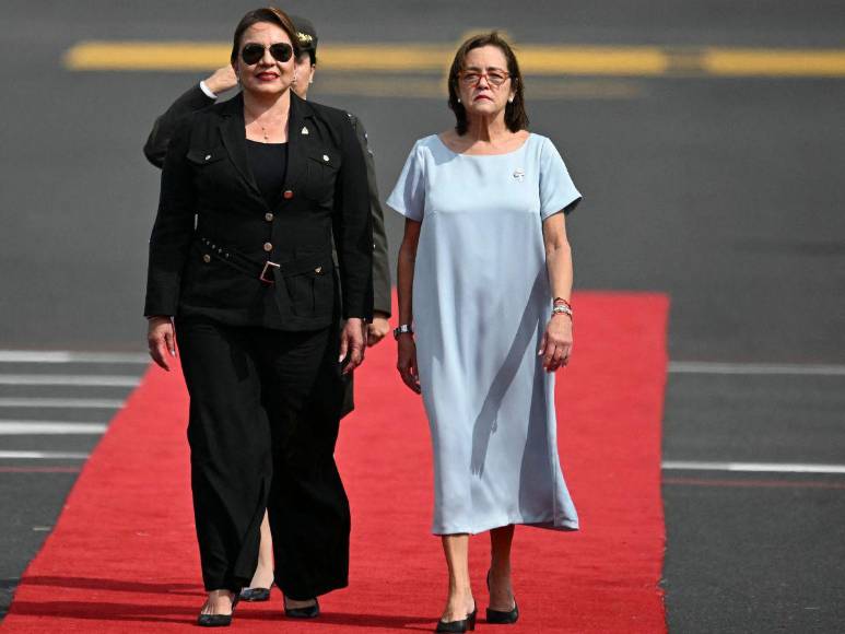 Los presidentes y líderes mundiales presentes en la toma de posesión de Bukele