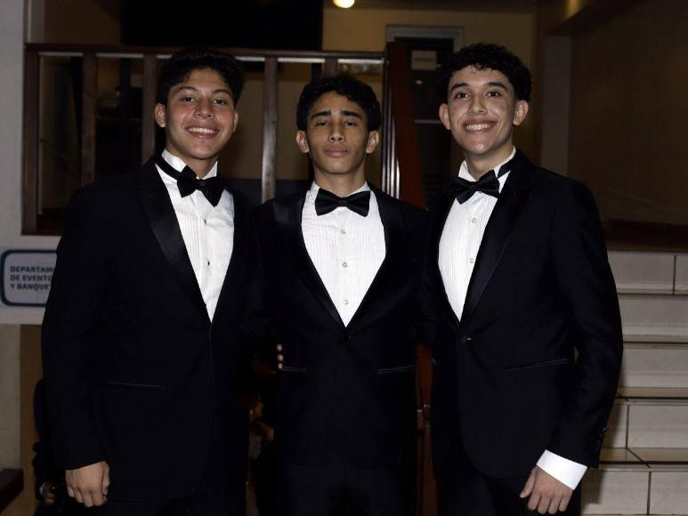 Prom Night 2024 de la Elvel School, un festejo fundido en amor y glamour