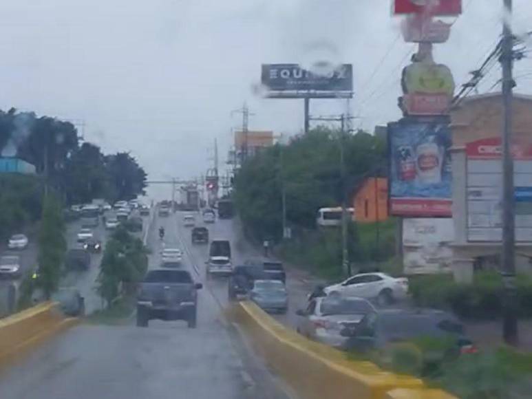Intensas lluvias azotan la capital por efectos de tormenta tropical Alberto