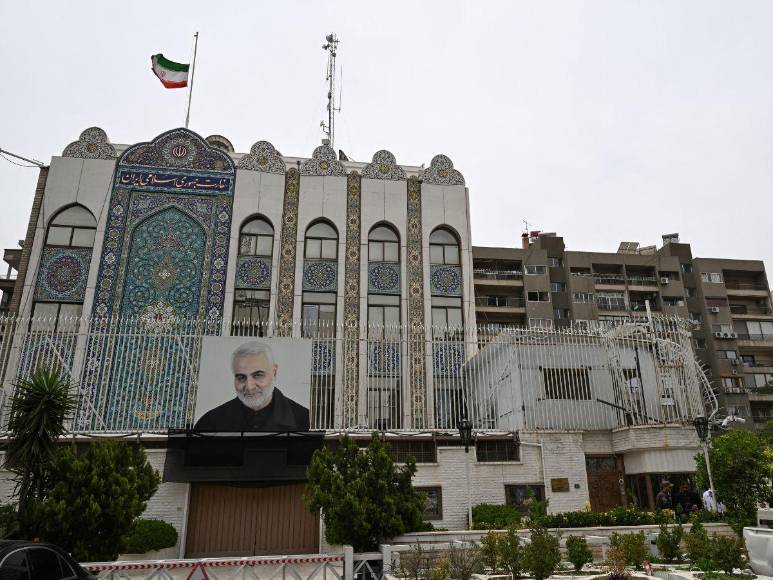 Irán de luto: Presidente y comitiva mueren en accidente de helicóptero