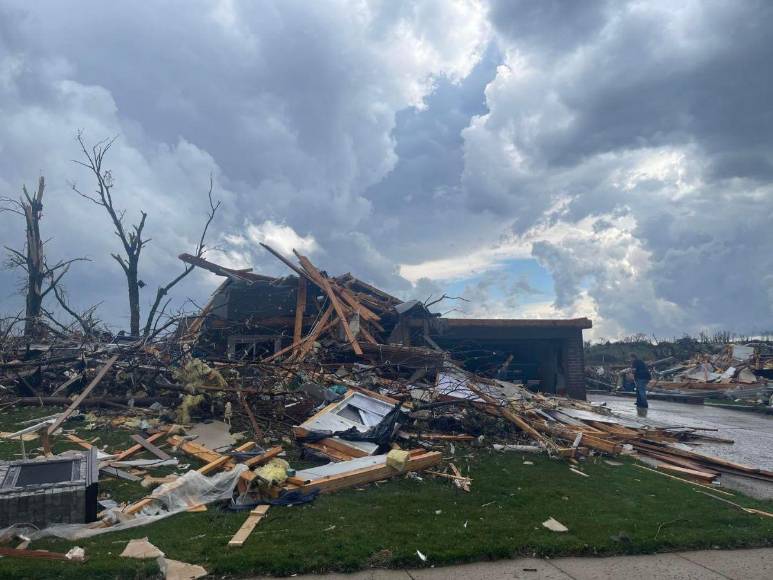 Daños, heridos y alerta en EUA tras tornados en Nebraska y Iowa
