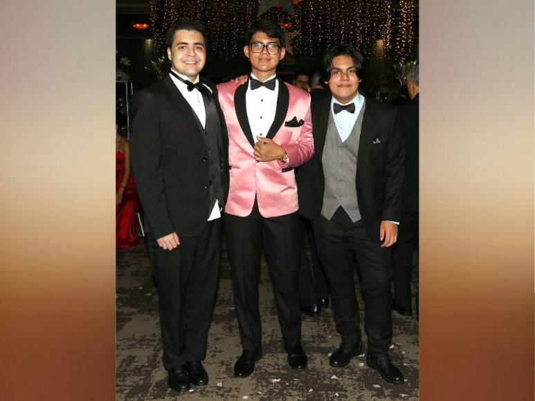 Una celebración de ensueño vivieron los Seniors 2022 de La Estancia School (FOTOS)