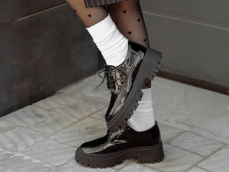 Calcetines altos, el nuevo símbolo de la Generación Z