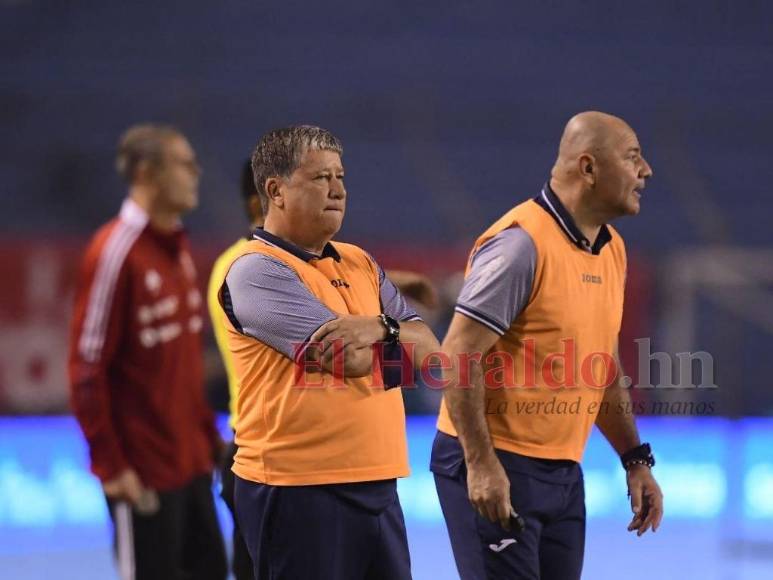 Tristeza catracha y celebración azteca: Las imágenes del triunfo de México ante Honduras