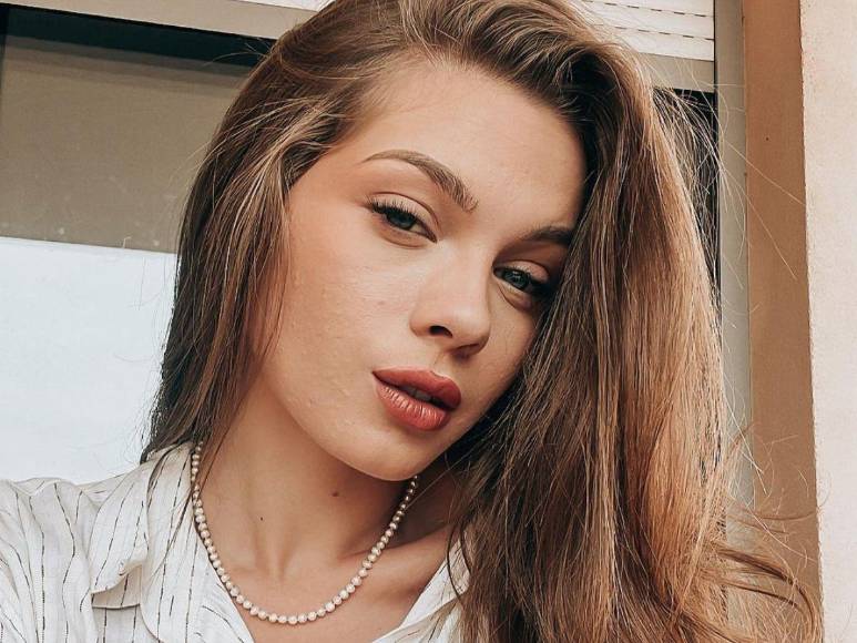 Olympe, la influencer francesa que batalla contra su salud mental y pide muerte asistida