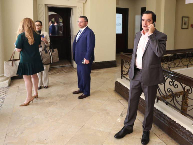 Para formar la coalición: así fue la llegada de los partidos opositores a la reunión convocada por Salvador Nasralla