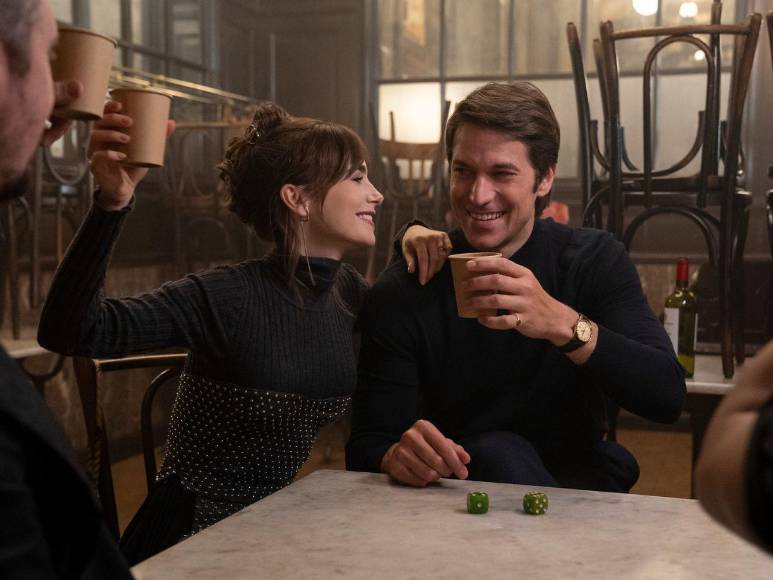 “Emily en París”: Netflix revela imágenes de la cuarta temporada