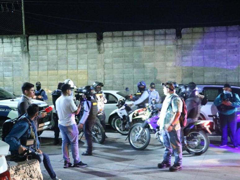 Fotos de la destrucción en posta de la Divanna tras ataque mortal a policía