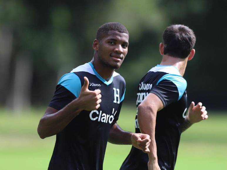 Con la muchachada pensando en los Panamericanos: Honduras inició su microciclo este lunes