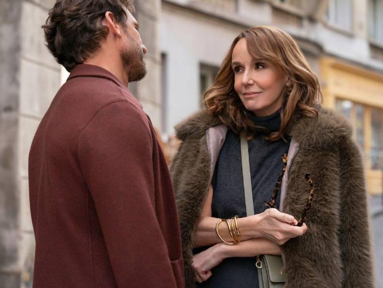 “Emily en París”: Netflix revela imágenes de la cuarta temporada