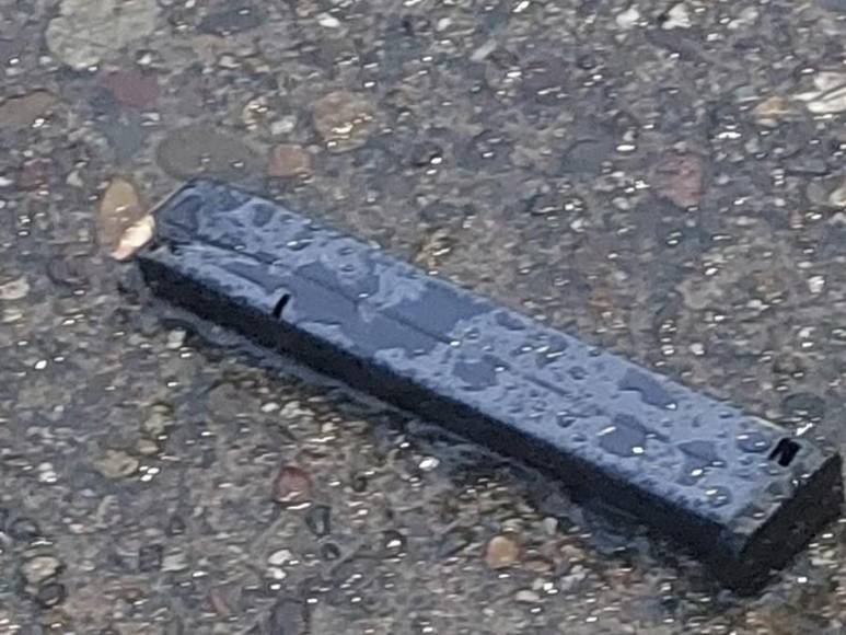 Pandilleros matan a hombre en La Ceiba y se enfrenta a tiros con policías; tras persecución uno terminó muerto y el otro herido