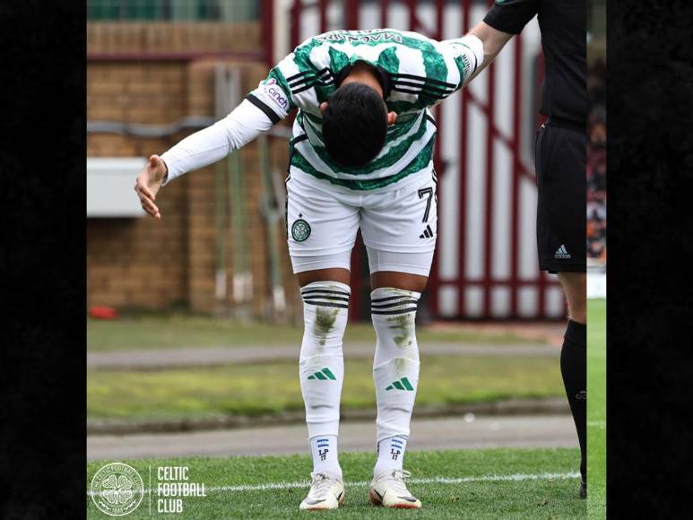 ¿Con homenaje a Pavón? Así celebró Luis Palma su primer gol con el Celtic en Escocia