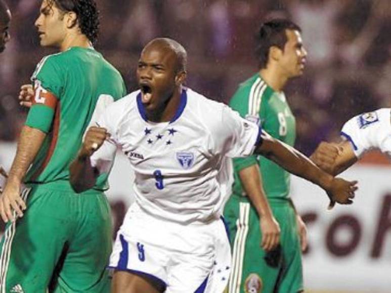 Carlo Costly y David Suazo: Las máximas figuras de Honduras en Eliminatorias