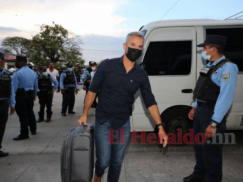 Con ansias de ganar: Así fue la llegada de Olimpia y Motagua al Chelato Uclés (Fotos)