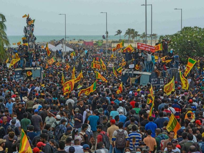 Así fue la irrupción de manifestantes en casa del presidente de Sri Lanka (Fotos)