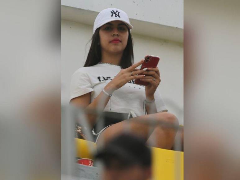 Bellezas engalan la semifinal entre Motagua y Victoria en Comayagua