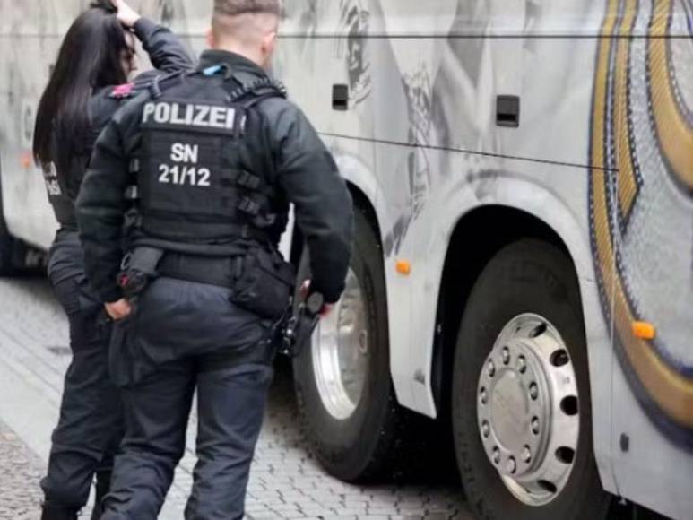 Autobús del Real Madrid sufrió un accidente en Alemania, ¿qué le pasó?