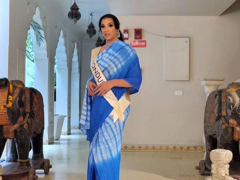 Amelia Vega, azafata trans hondureña, se corona como Miss Queen Universe