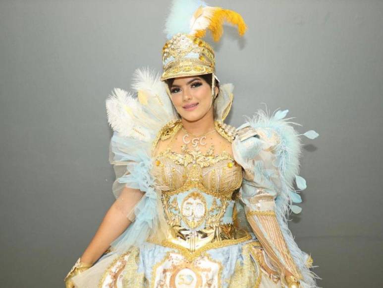 Andrea Rivas: La deslumbrante palillona del Instituto Cosme García de Danlí