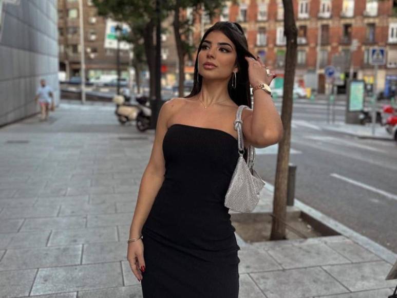 Adriana Hasbún: tiktoker salvadoreña que muestra baile, fitness y humor