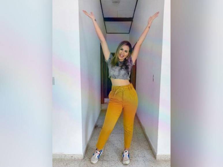 Verónica Topete, la doble mexicana de la influencer catracha, ‘Lipstickfables’