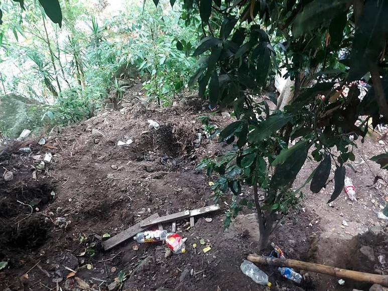 Policías acuden a Villa Nueva por tiroteo y rapto de un joven y hallan cementerio clandestino