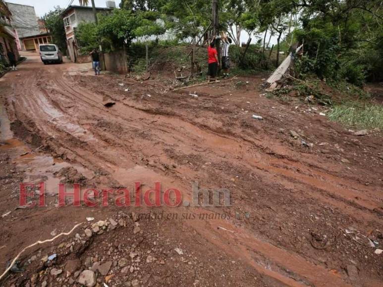 Imágenes de las zonas afectadas en la capital por las fuertes lluvias