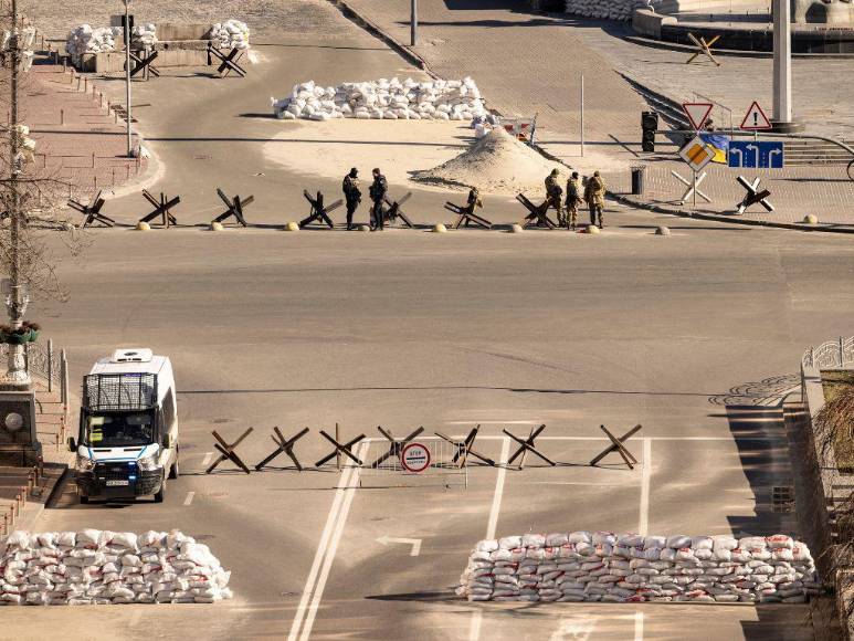 Incendios, destrucción y drama: Las imágenes de Kiev tras los bombardeos rusos