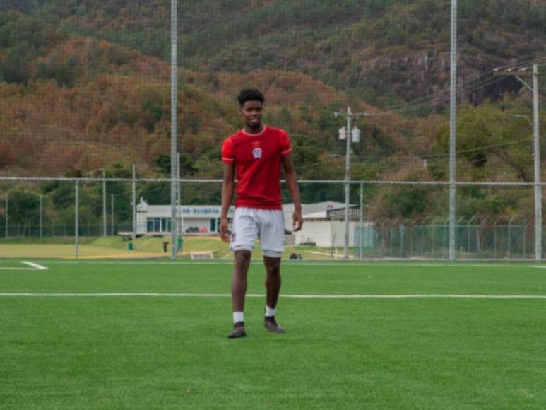 Caras nuevas, regresos y sorpresas: La primera convocatoria de Diego Vázquez como DT de Honduras